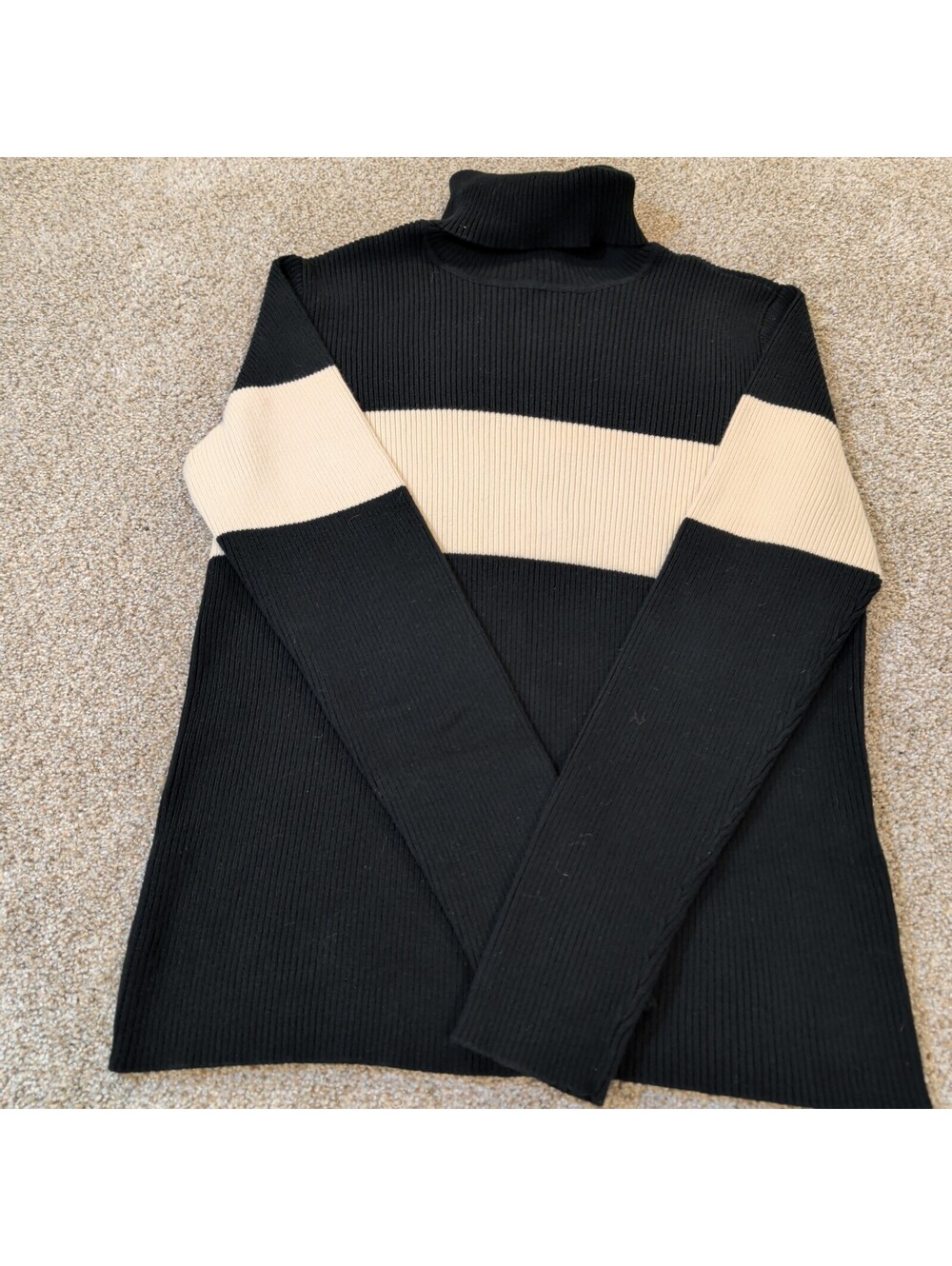 Lauren Ralph Lauren Black and Cream Turtleneck Sweater Size M